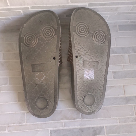 Rose gold Dolce Vita Stella slides - Picture 5 of 7